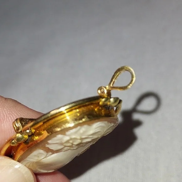 Vintage PR. ST. Co. 1/20 12K GF Cameo Pendant or Pin Hand Carved Shell Woman - Picture 6 of 10